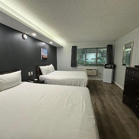 Travelodge By Wyndham Winnipeg Airport Zewnętrze zdjęcie