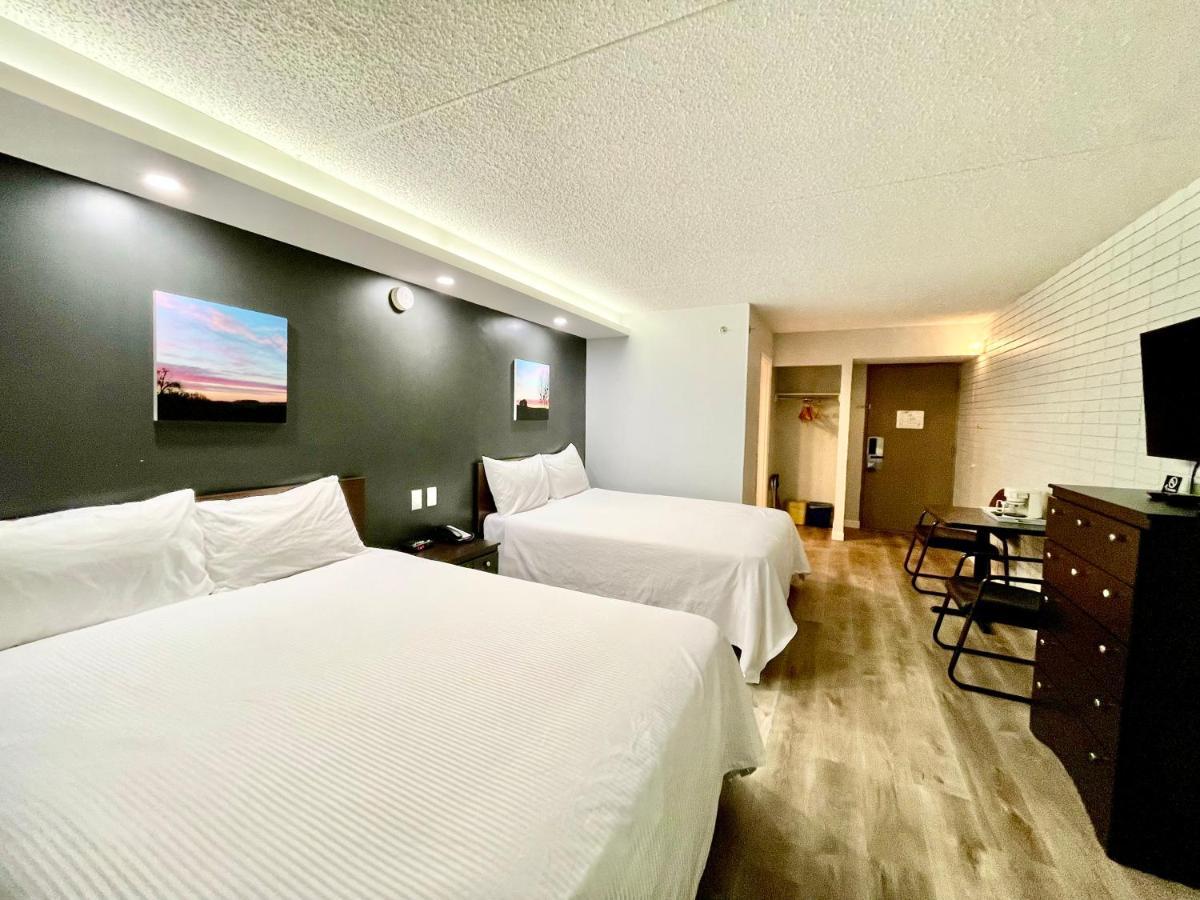 Travelodge By Wyndham Winnipeg Airport Zewnętrze zdjęcie