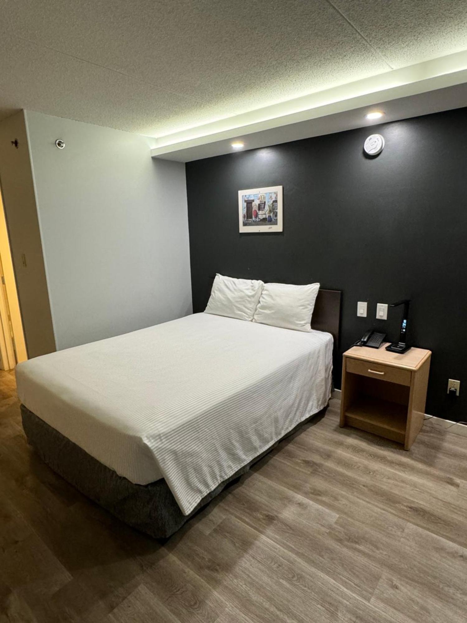 Travelodge By Wyndham Winnipeg Airport Zewnętrze zdjęcie