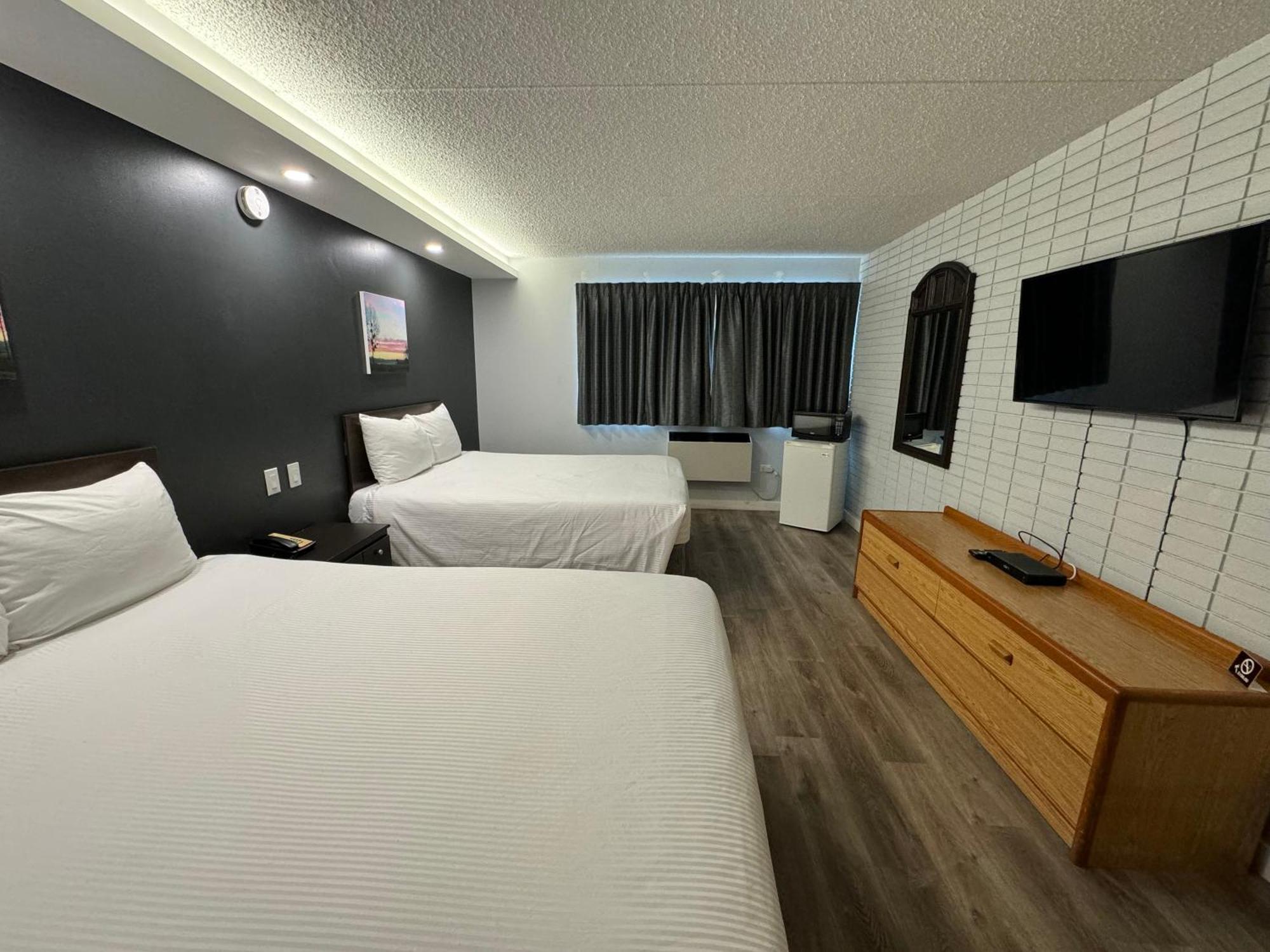 Travelodge By Wyndham Winnipeg Airport Zewnętrze zdjęcie