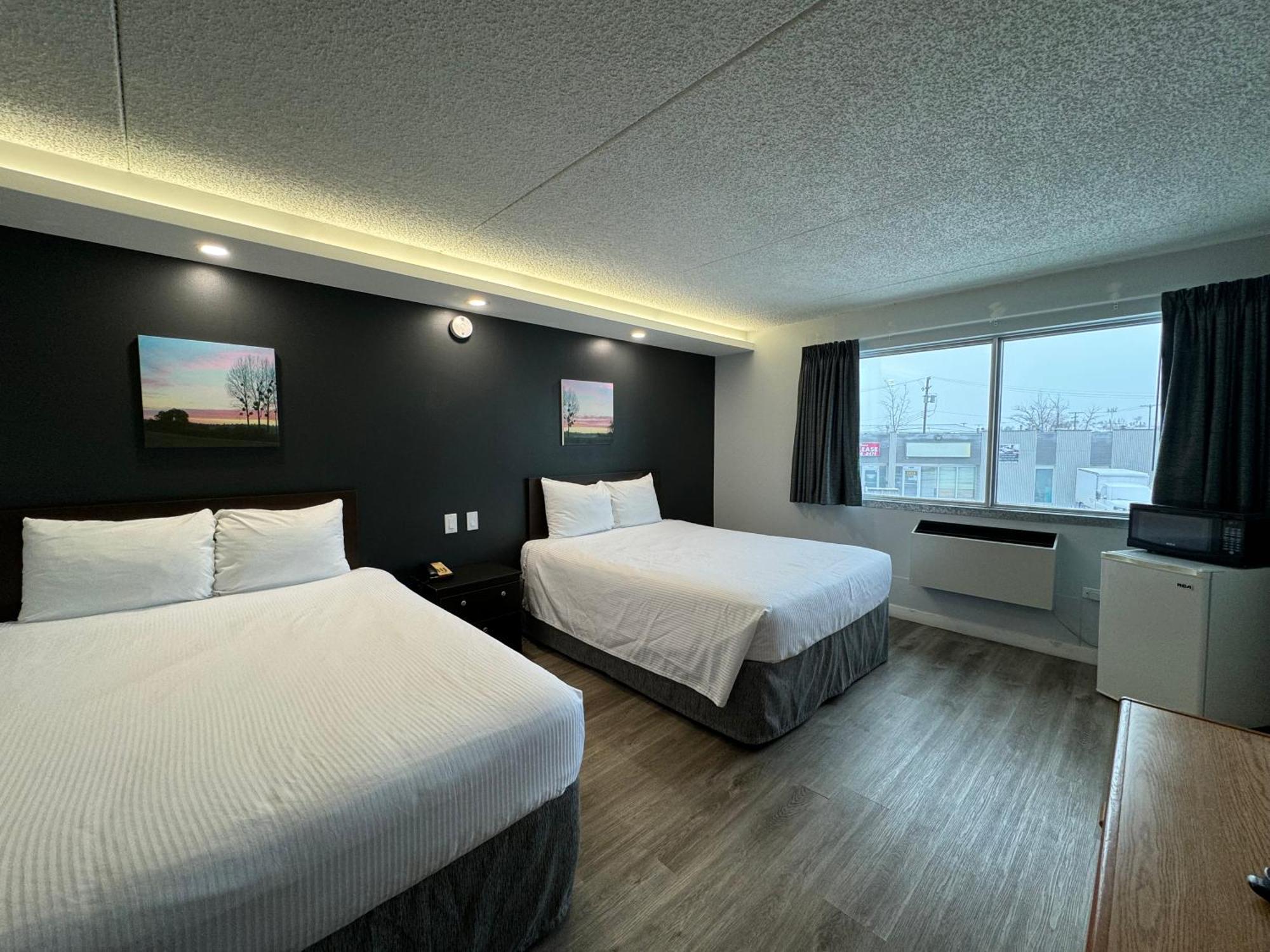 Travelodge By Wyndham Winnipeg Airport Zewnętrze zdjęcie